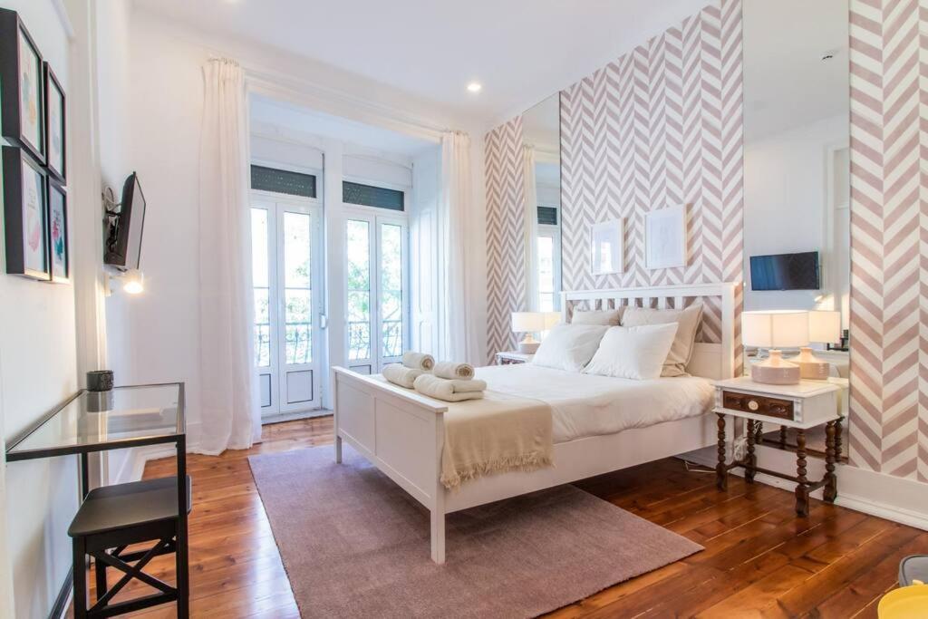 Downtown 7 Bedroom - Liberdade Apartment