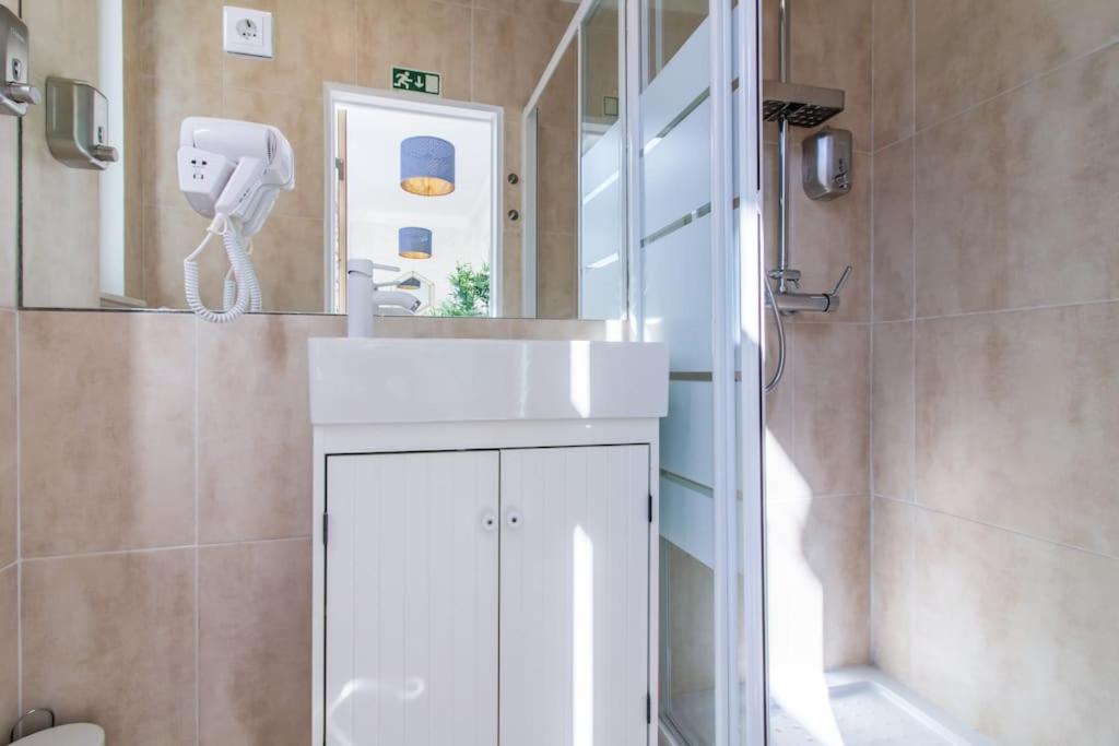 Downtown 7 Bedroom - Liberdade Lisbon